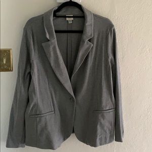 Beautiful, unstructured, flattering women’s jacket